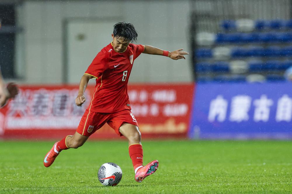 兰克尔-泽：我在中国学到了很多；一月份我将加盟南锡